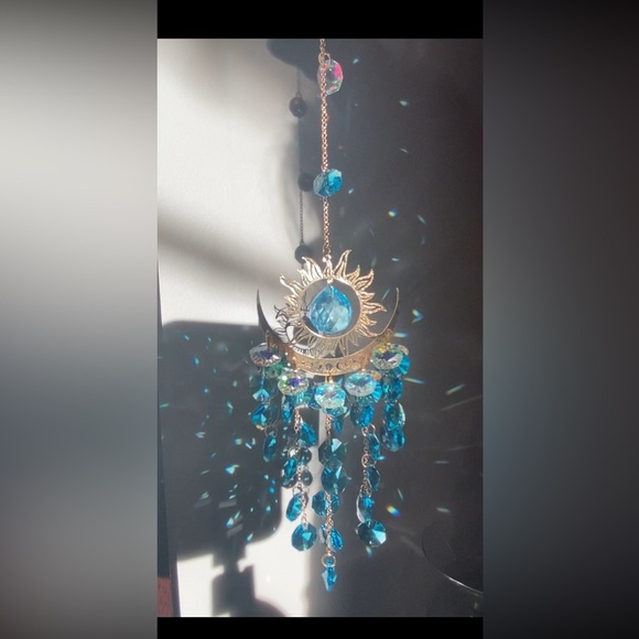 ✨2 for $50✨ Dazzling Waterfallll Blue suncatcher, hangingg window decor - Picture 3 of 3